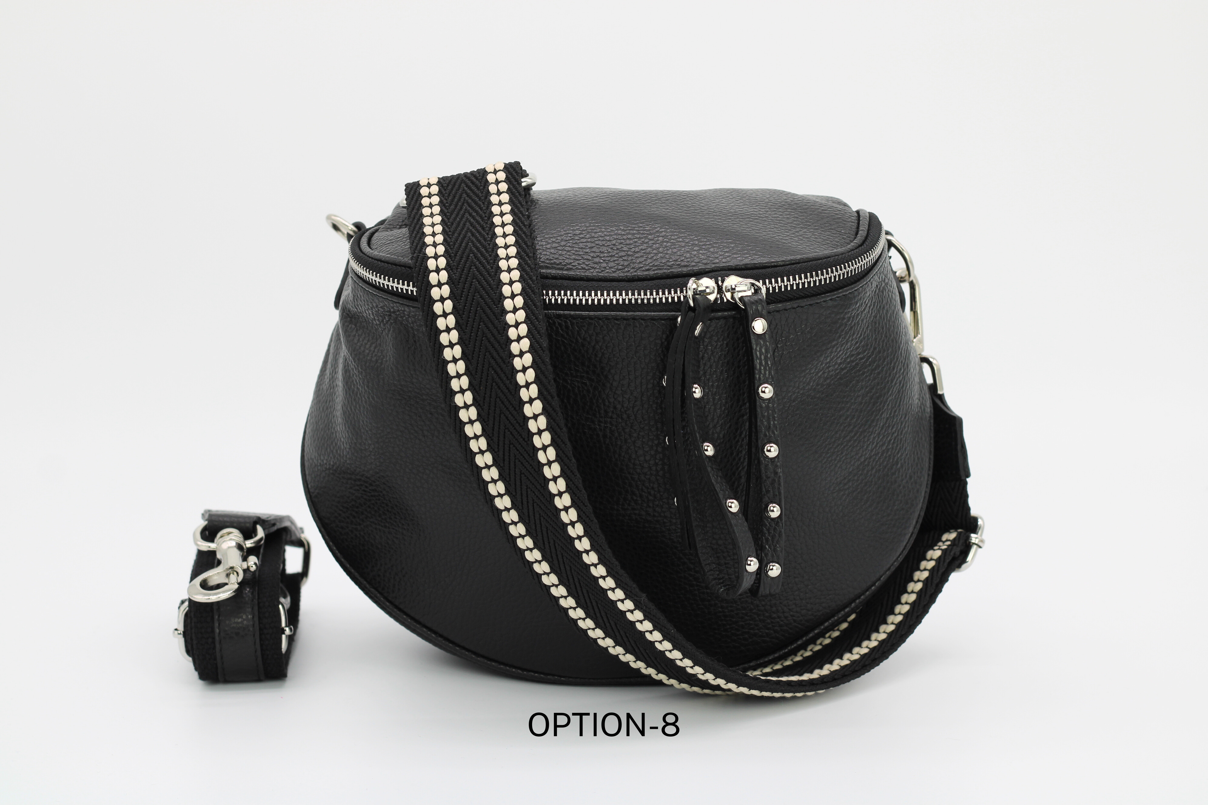 Bum bag beige silver